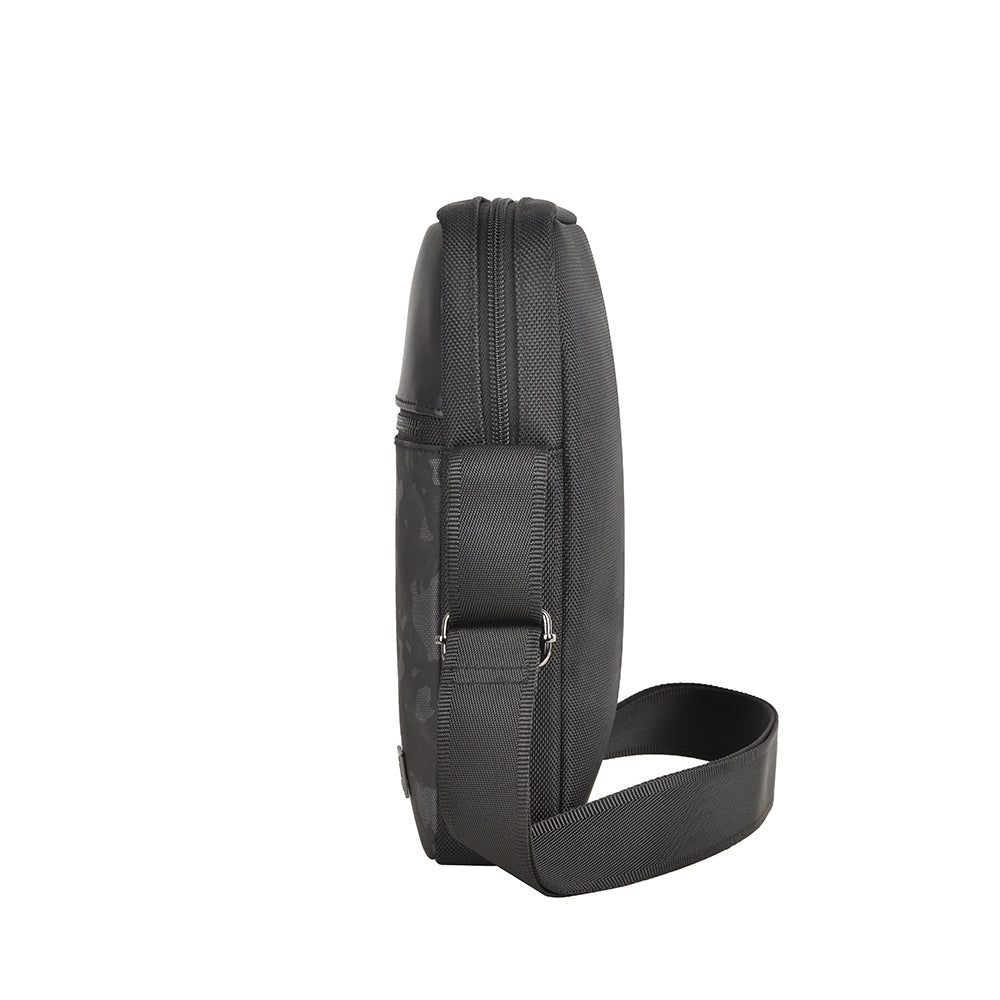 Wiwu Salem Serisi Sling Su Geçirmez Polyester Kumaş Çapraz Askılı Vücut Çantası Wiwu Salem Serisi Sling Su Geçirmez Polyester Kumaş Çapraz Askılı Vücut Çantası